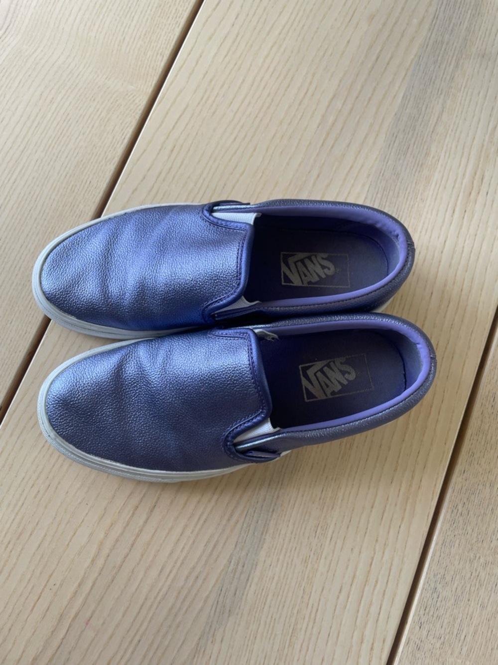 Vans Slip-On Sneakers in Metallic Lavender Purple size 7 ladies 5.5 men’s Vans